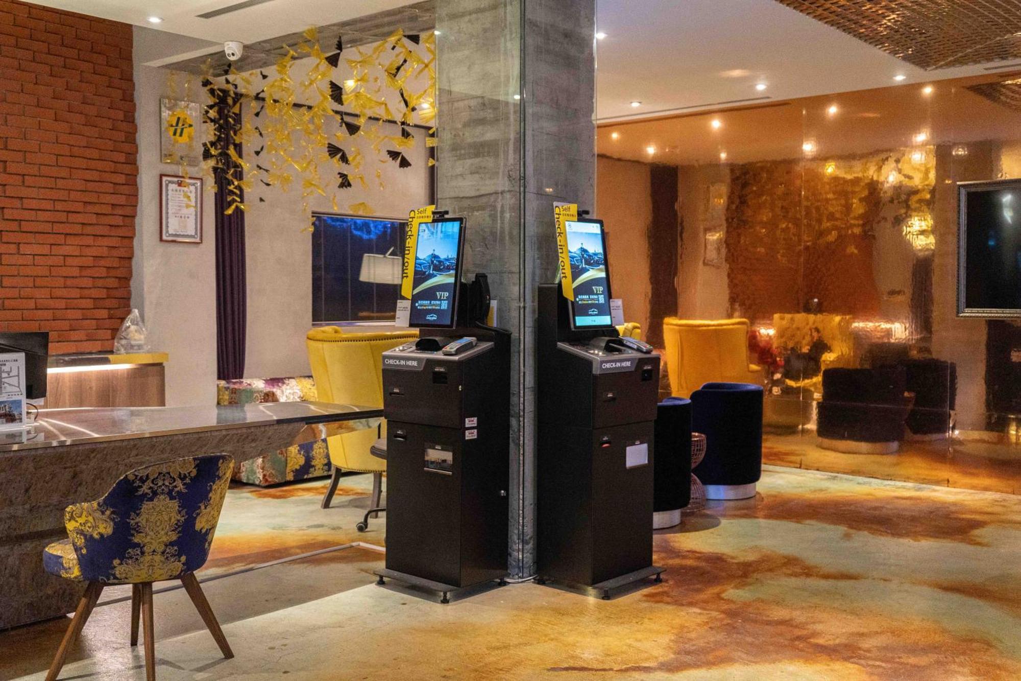 Check Inn Hive Luodong Exterior foto